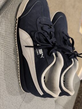 Puma Big Kids Navy and White Low-Top Sneakers